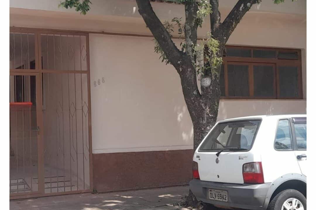 000243 - Casa no Centro