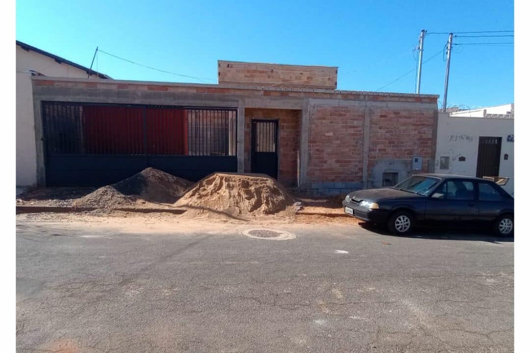 000250 - Casa no Jardim Europa 4 (1)