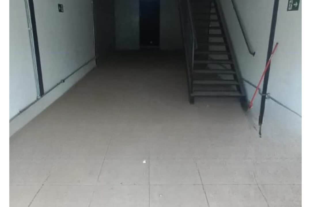 00135 - Loja 6