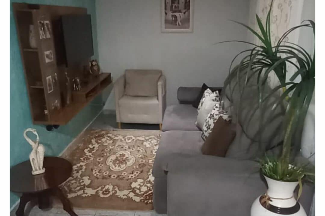 00527 -  (2)