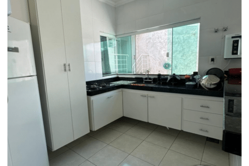 00553 - Casa no Guilhermina (7)