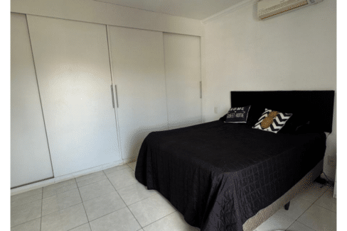 00553 - Casa no Guilhermina (8)