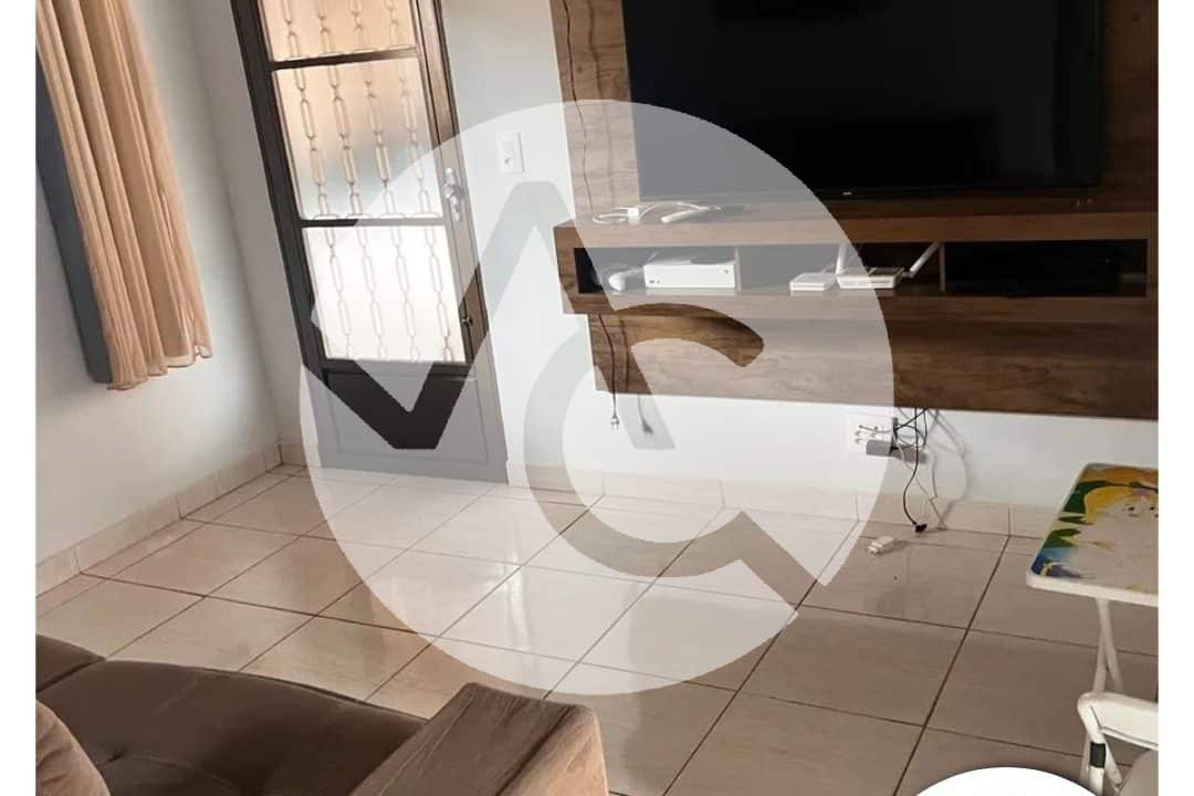 00813 - Casa no Jardim América (2)