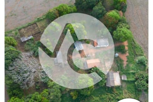 00819 - Fazenda em Perdizes (2)